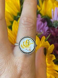 Glacier Lily Enamel Ring ⧫ Size 8