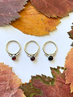 Load image into Gallery viewer, Round Gemstone Septum Rings
