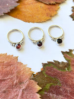 Load image into Gallery viewer, Round Gemstone Septum Rings
