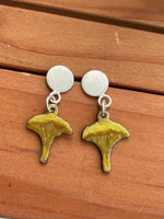 Load image into Gallery viewer, Chanterelle Mushroom Enamel Earrings
