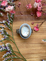 Load image into Gallery viewer, Rose Cut Quartz Rings
