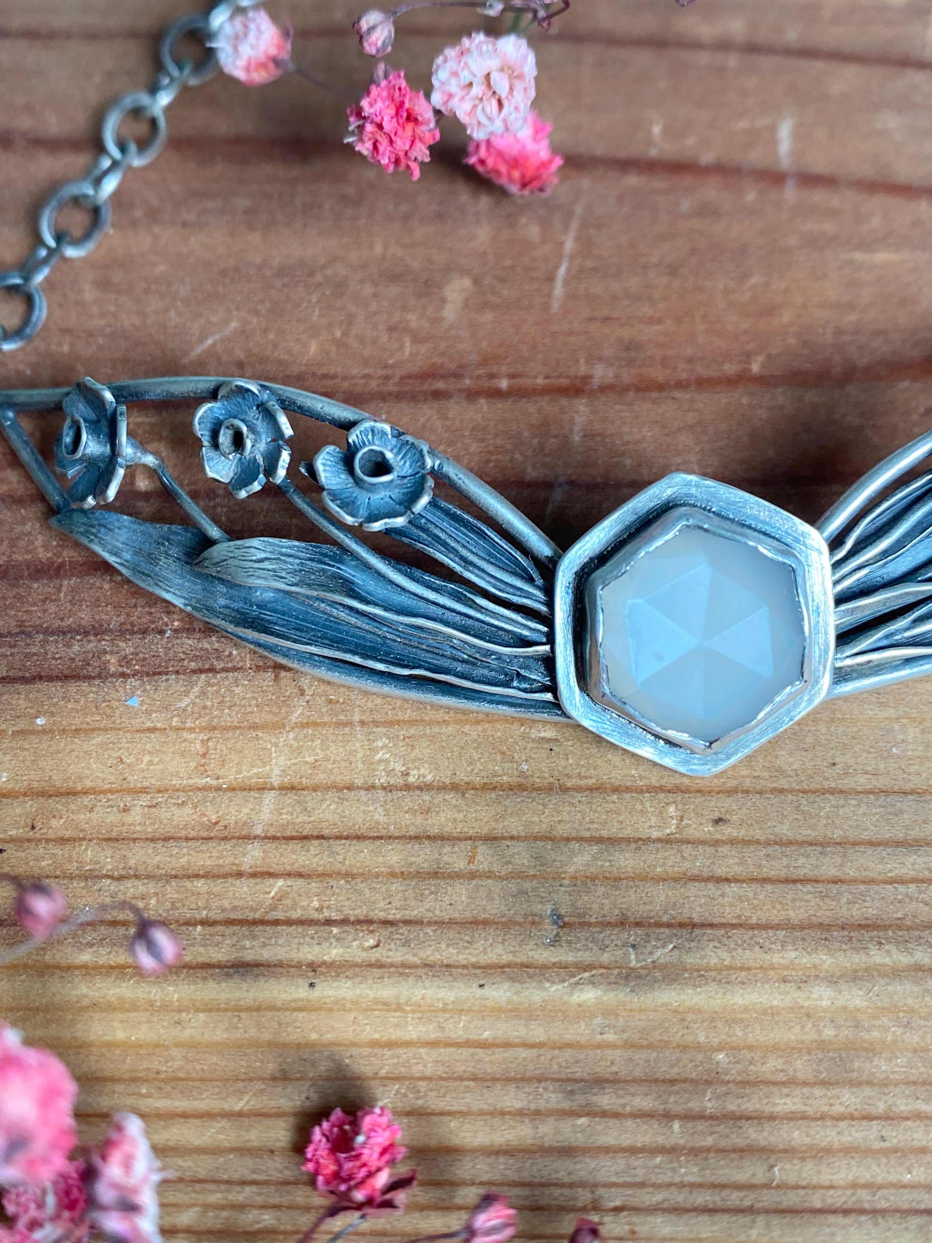 White Moonstone Daffodil Collar Necklace