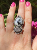 Load image into Gallery viewer, Moonstone and Quartz Ring- Size 8
